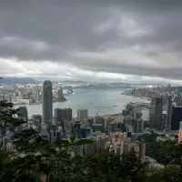 The Perfect Blend of Skyline, Shopping & Adventure