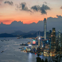 The Perfect Blend of Skyline, Shopping & Adventure