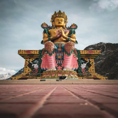Chenrezig Statue