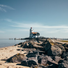 Marken