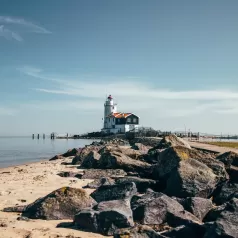 Marken