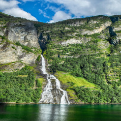 Seven sisters waterfall