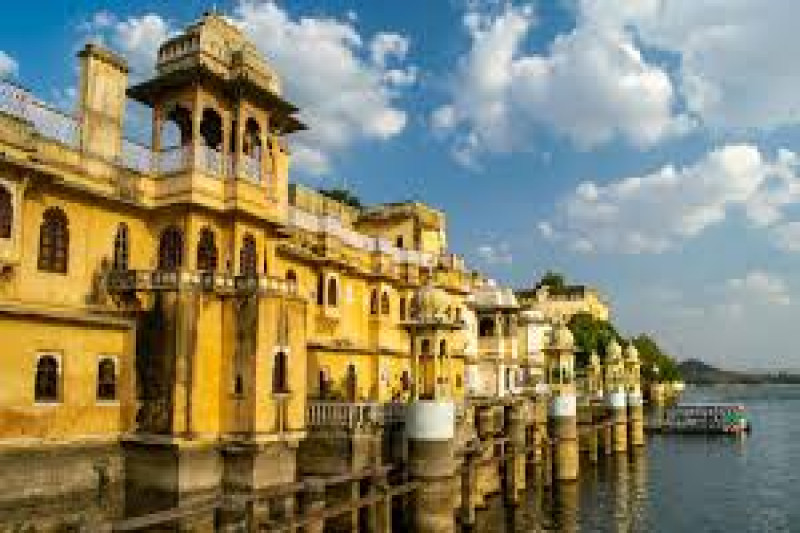 Day 05: Udaipur –  Leisure & Culture