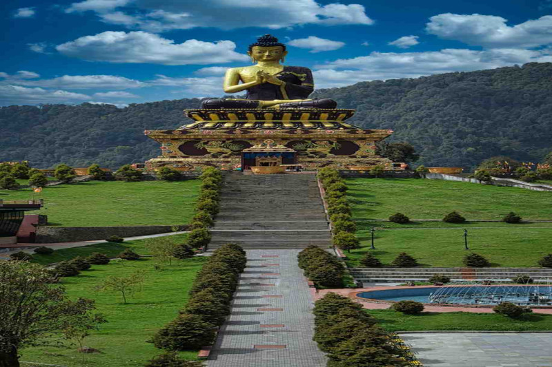 DAY 06 : Gangtok  ➝Ravangla ➝ Darjeeling