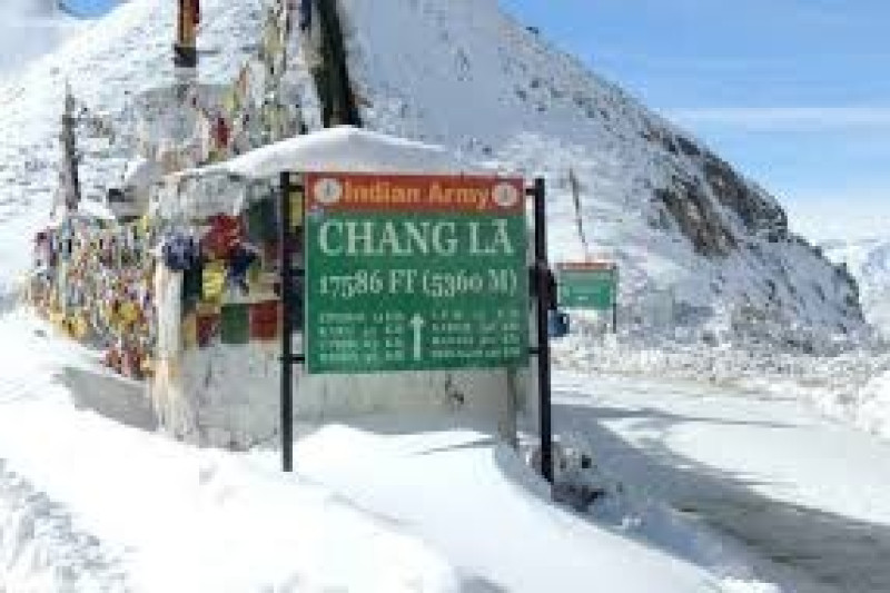 Day 06 : Pangong Lake To Leh Airport Drop