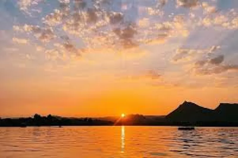 Day 04: Udaipur – City of Lakes  Sightseeing