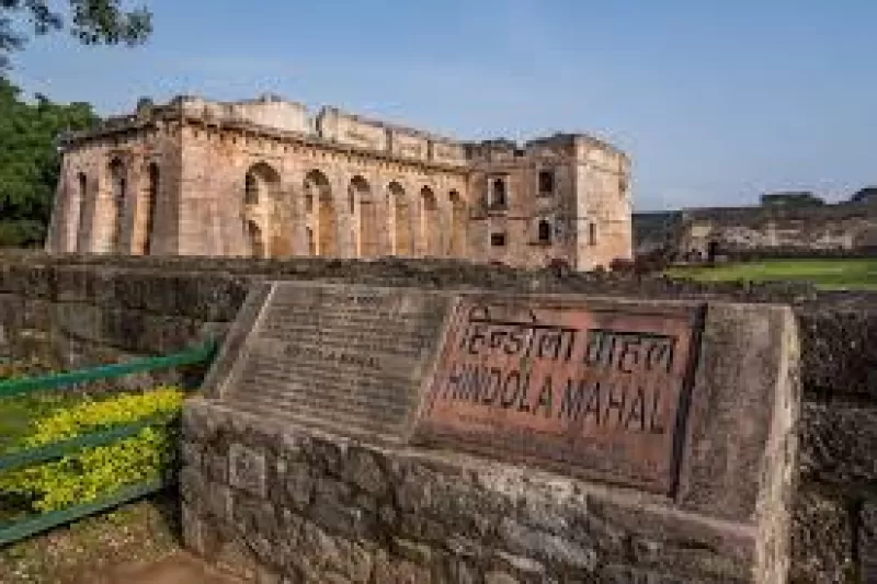 Day 14 : Mandu To Indore