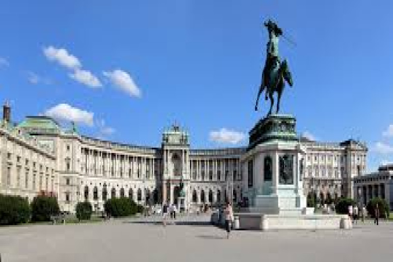 Day 02: Vienna  City Tour