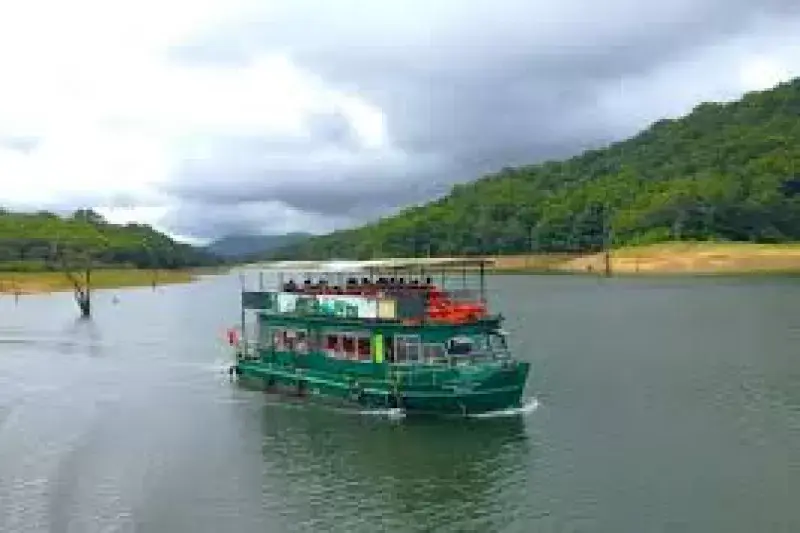 Day 04: Munnar to Thekkady