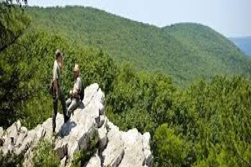 Day 4: Natural Marvels & Local Viewpoints