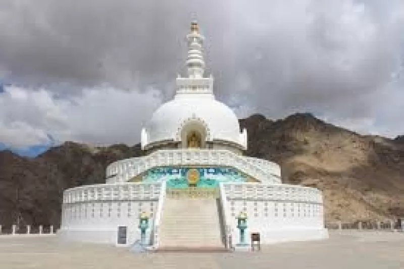 Day 01 : Arrival In Leh