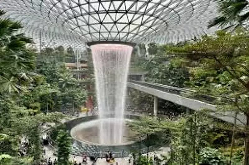 Day 01: Arrival - Singapore