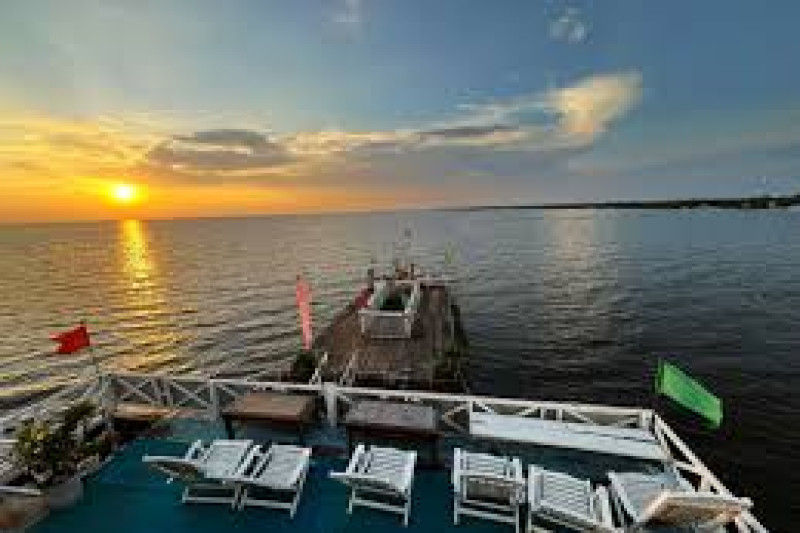 Day 03: Tonle Sap  Lake – Transfer to  Phnom Penh